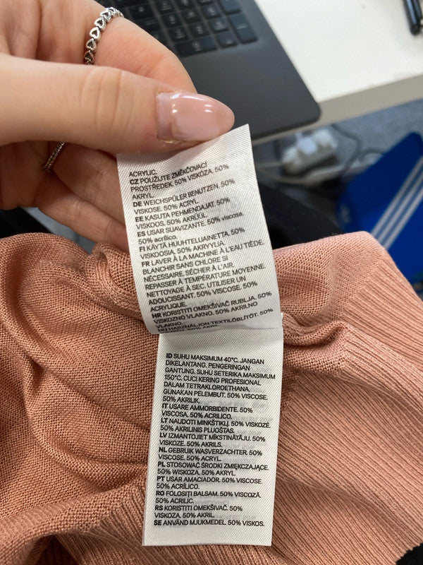 Lovely H&M peach v neck jumper UK L KM003